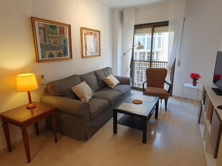 Acogedor Y Centrico Con Parking Apartman Granada Kültér fotó