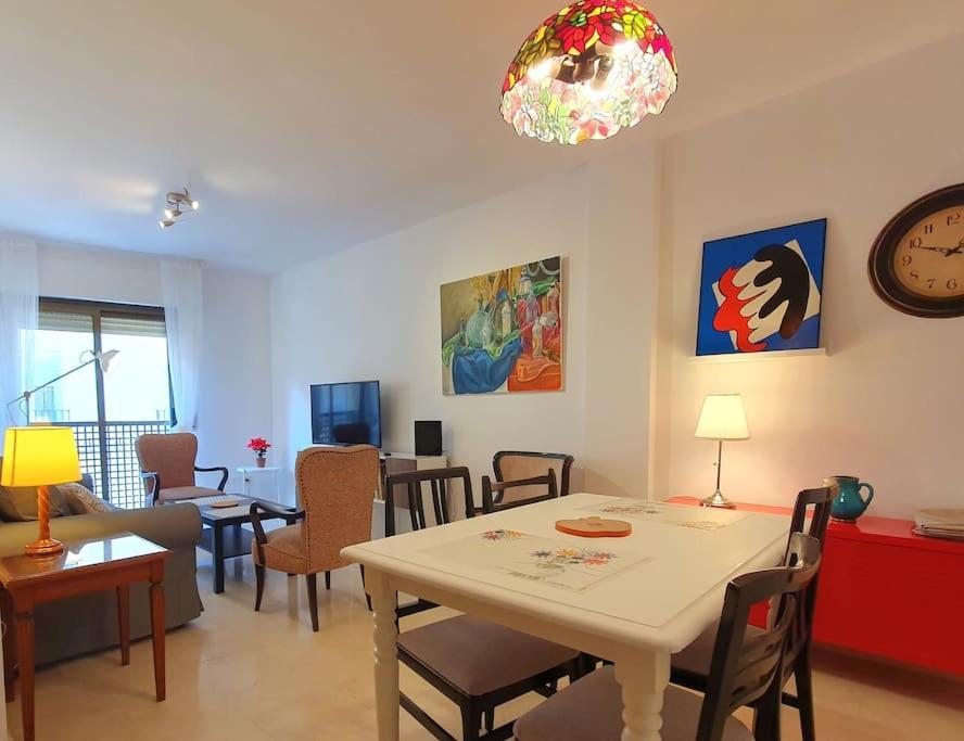 Acogedor Y Centrico Con Parking Apartman Granada Kültér fotó